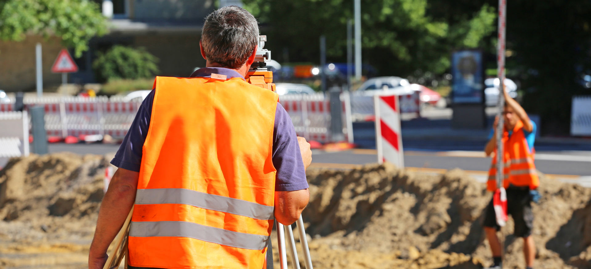 Vermessungstechniker im Einsatz